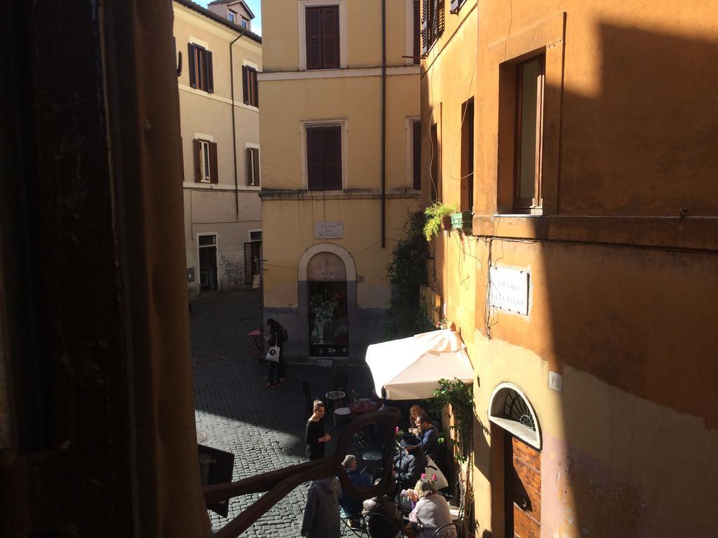 La Casa Magica Via Mameli Affittacamere Roma